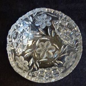 ABP Heavy Cut Crystal Glass Bowl With Intricate Designs And Sawtooth Rim